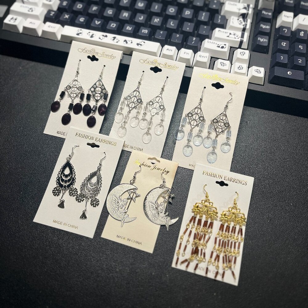 NEW 6 Pairs of Assorted Earrings in Silver & Gold